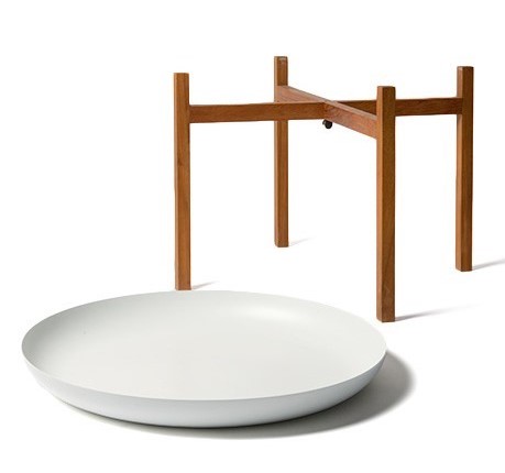 Tablo tray table by Magnus Lfgren